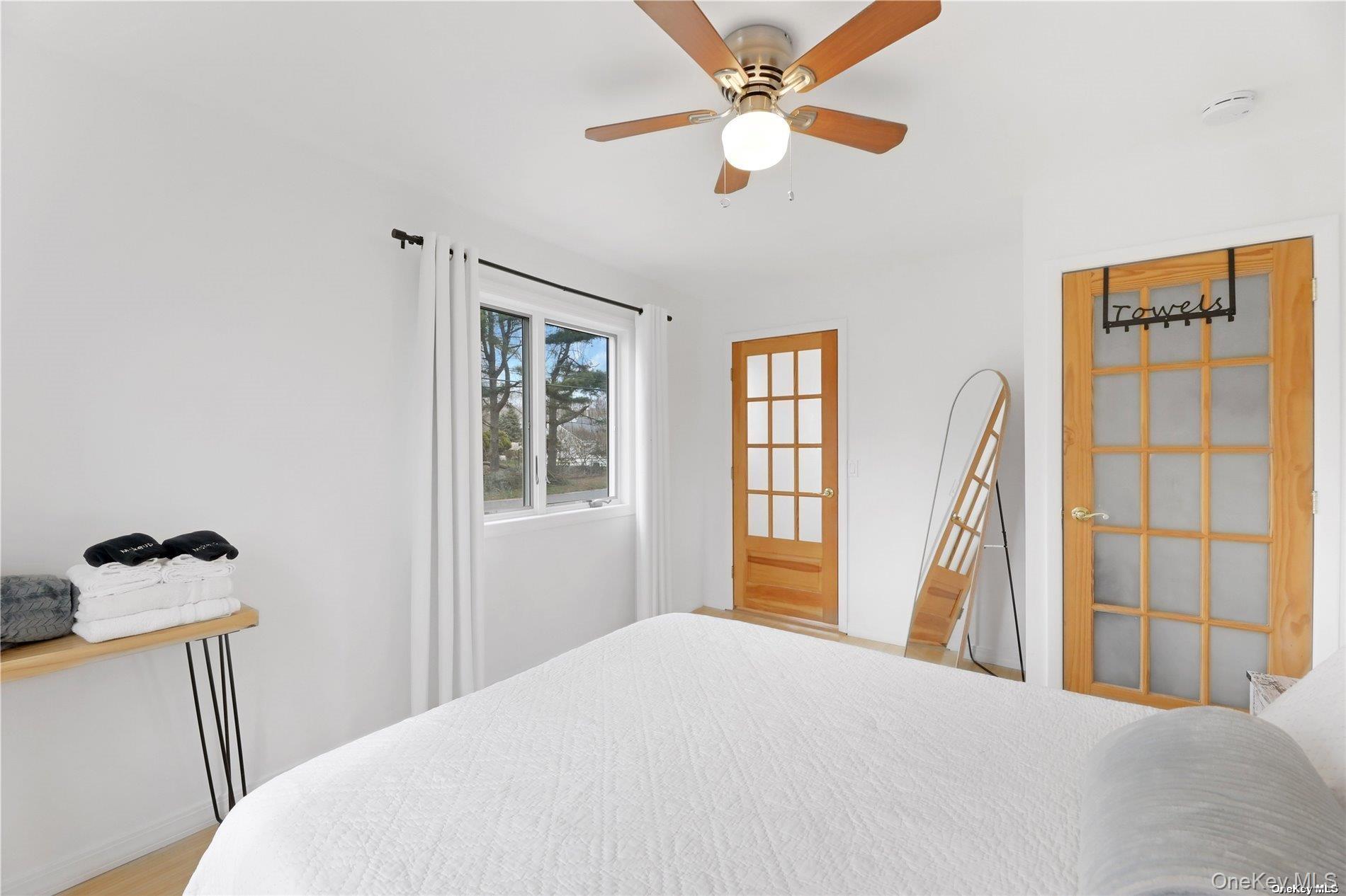 485 Sutton Place Property Photo 4