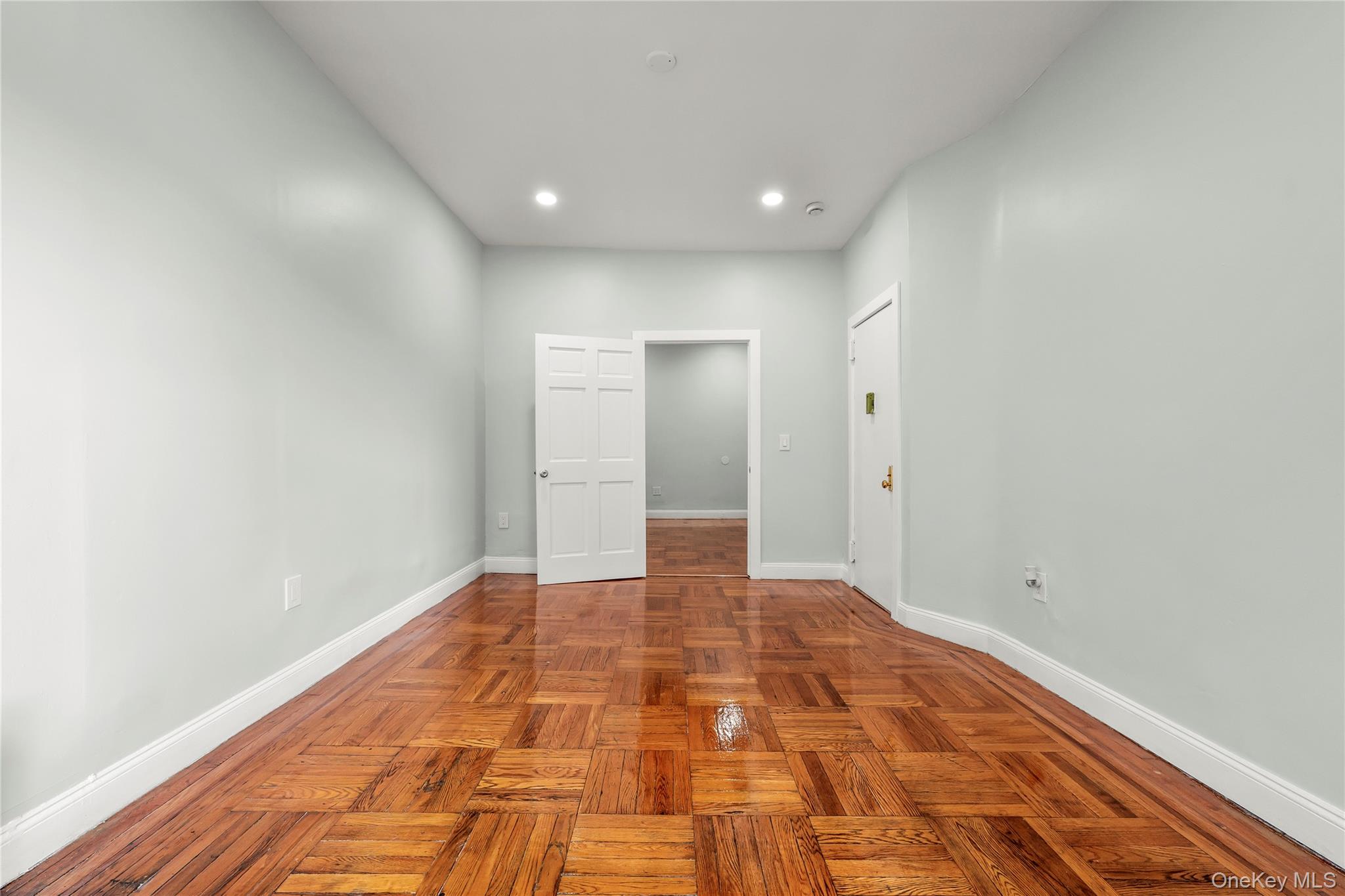 2023 Hughes Avenue Property Photo 14