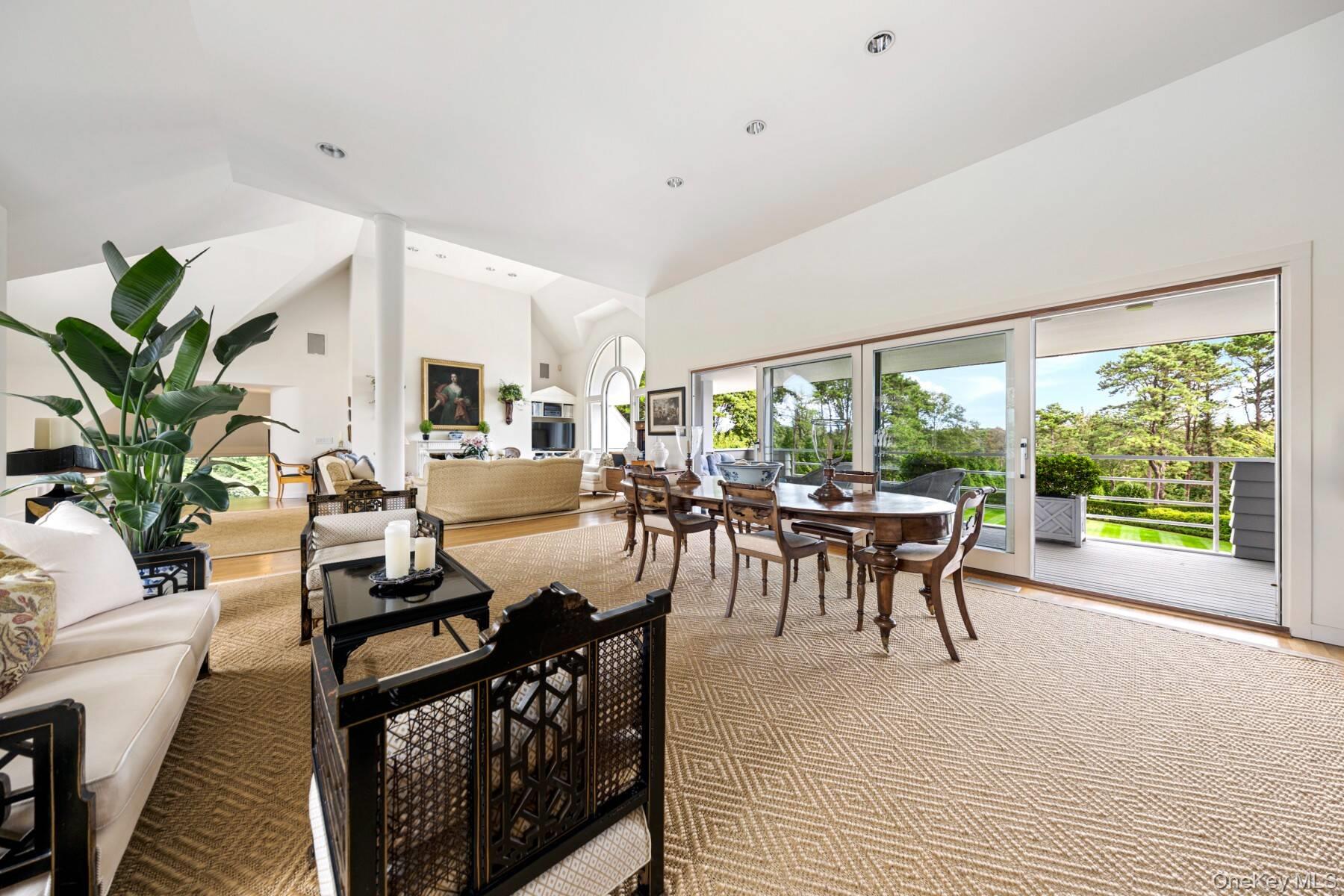 20 Hillside Road Property Photo 12