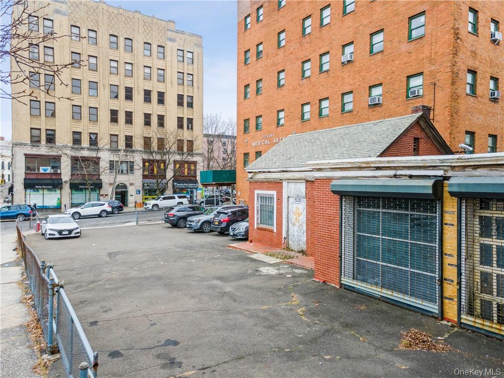 101 Stevens Avenue Property Photo 3