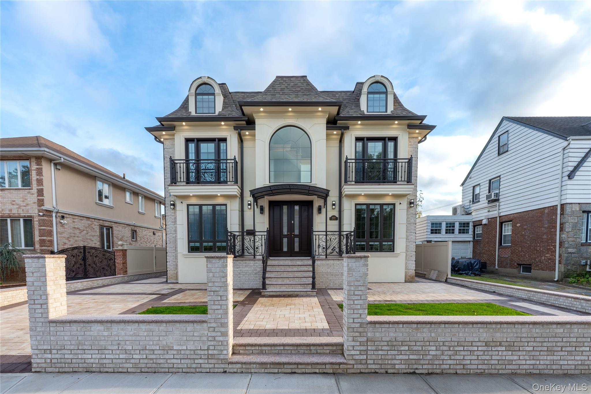 18108 69th Avenue Property Photo 1