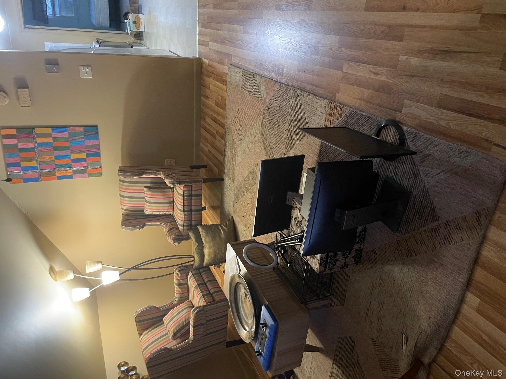 1218 Burlingham Road Property Photo 12