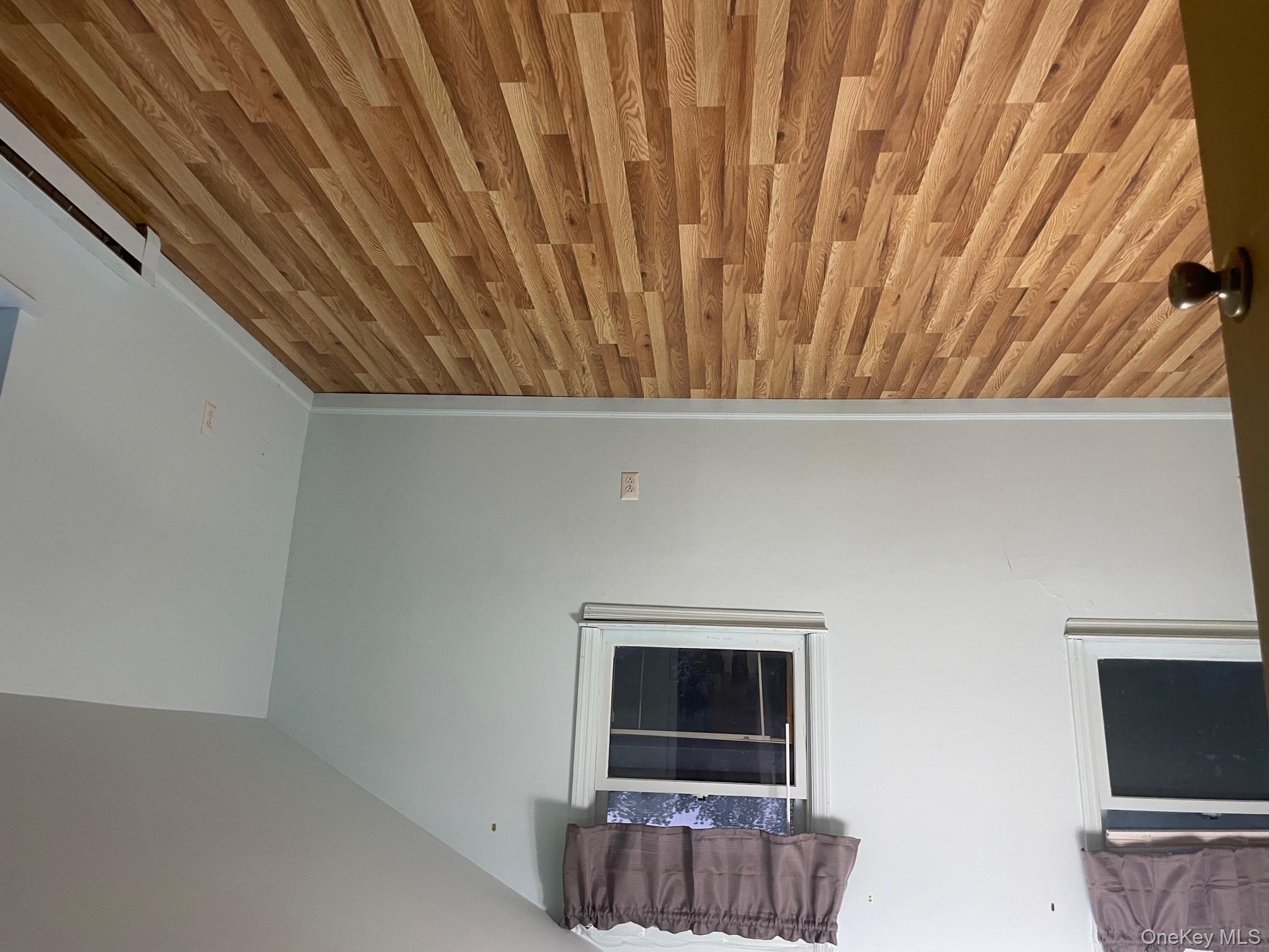 1218 Burlingham Road Property Photo 15