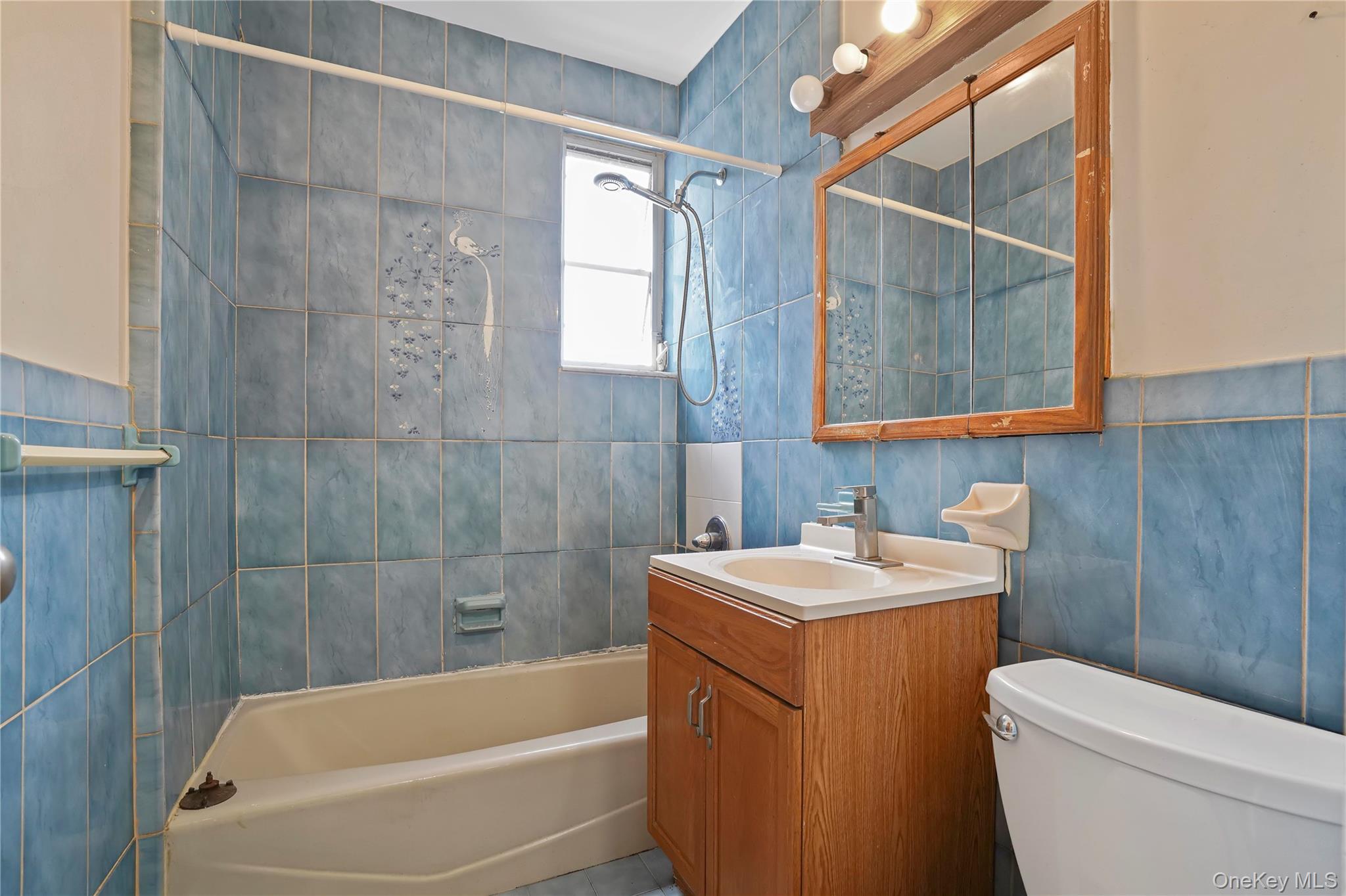 72-07 73 Street Property Photo 7
