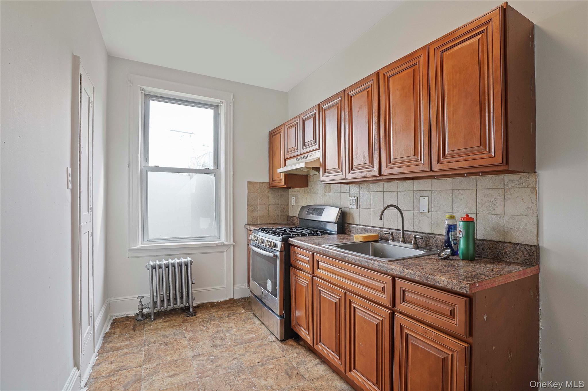 72-07 73 Street Property Photo 25