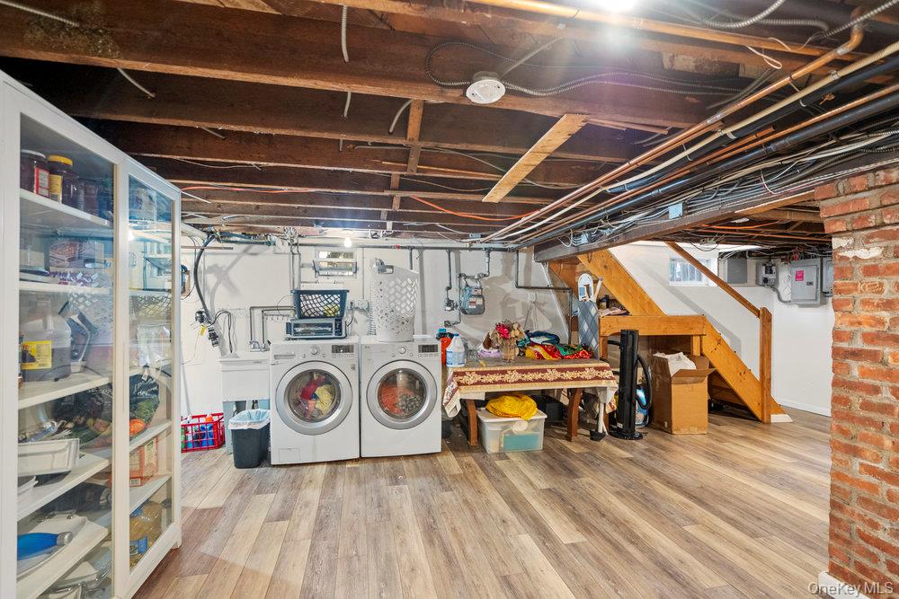 118 Grant Avenue Property Photo 32