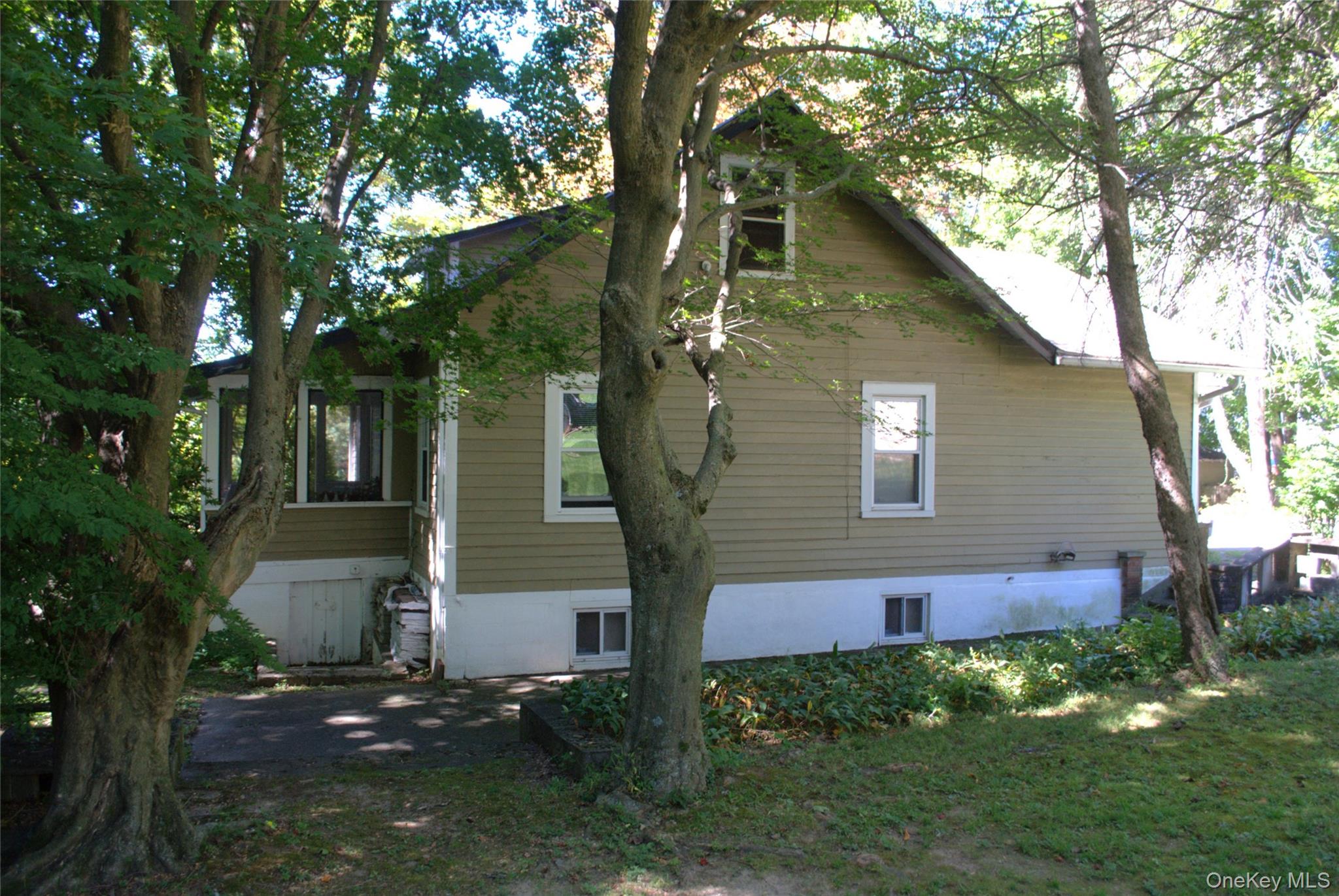 1824 Seabury Place Property Photo 4