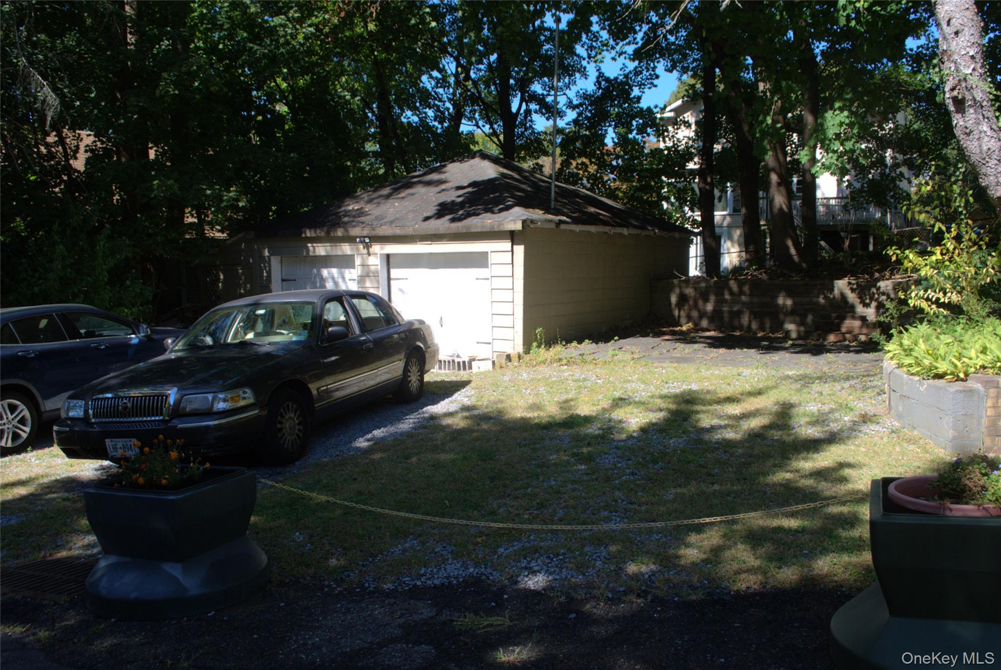 1824 Seabury Place Property Photo 41