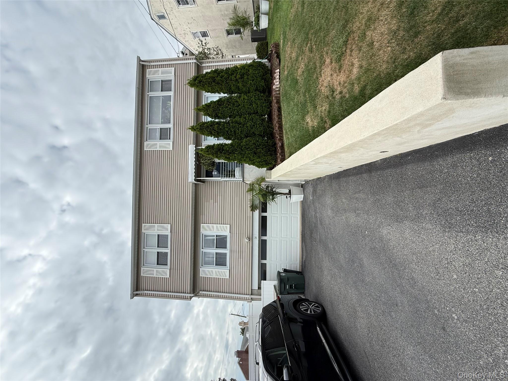 14 Summit Avenue 2 Property Photo 1