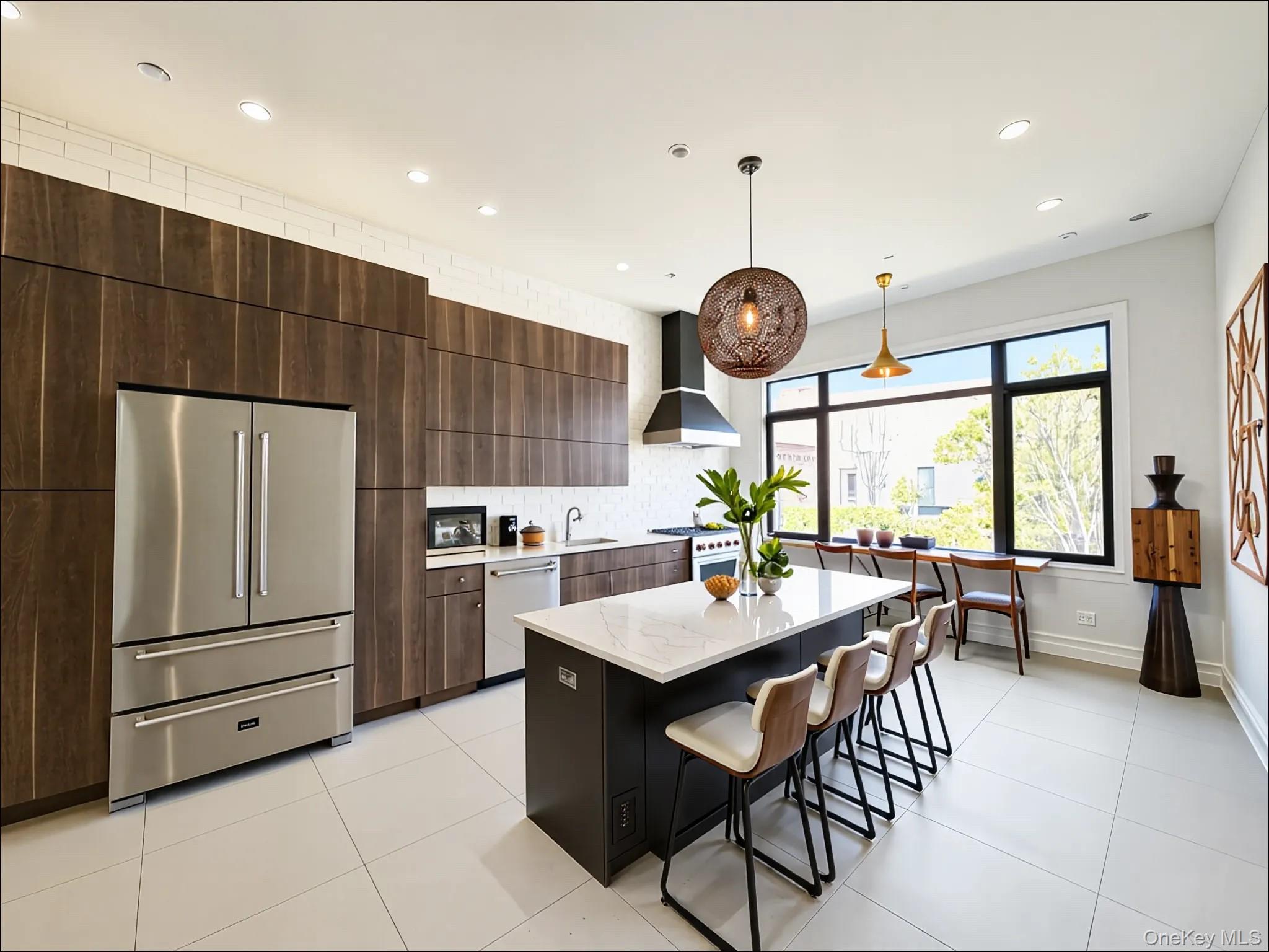 333 Tompkins Avenue #2 Property Photo 1