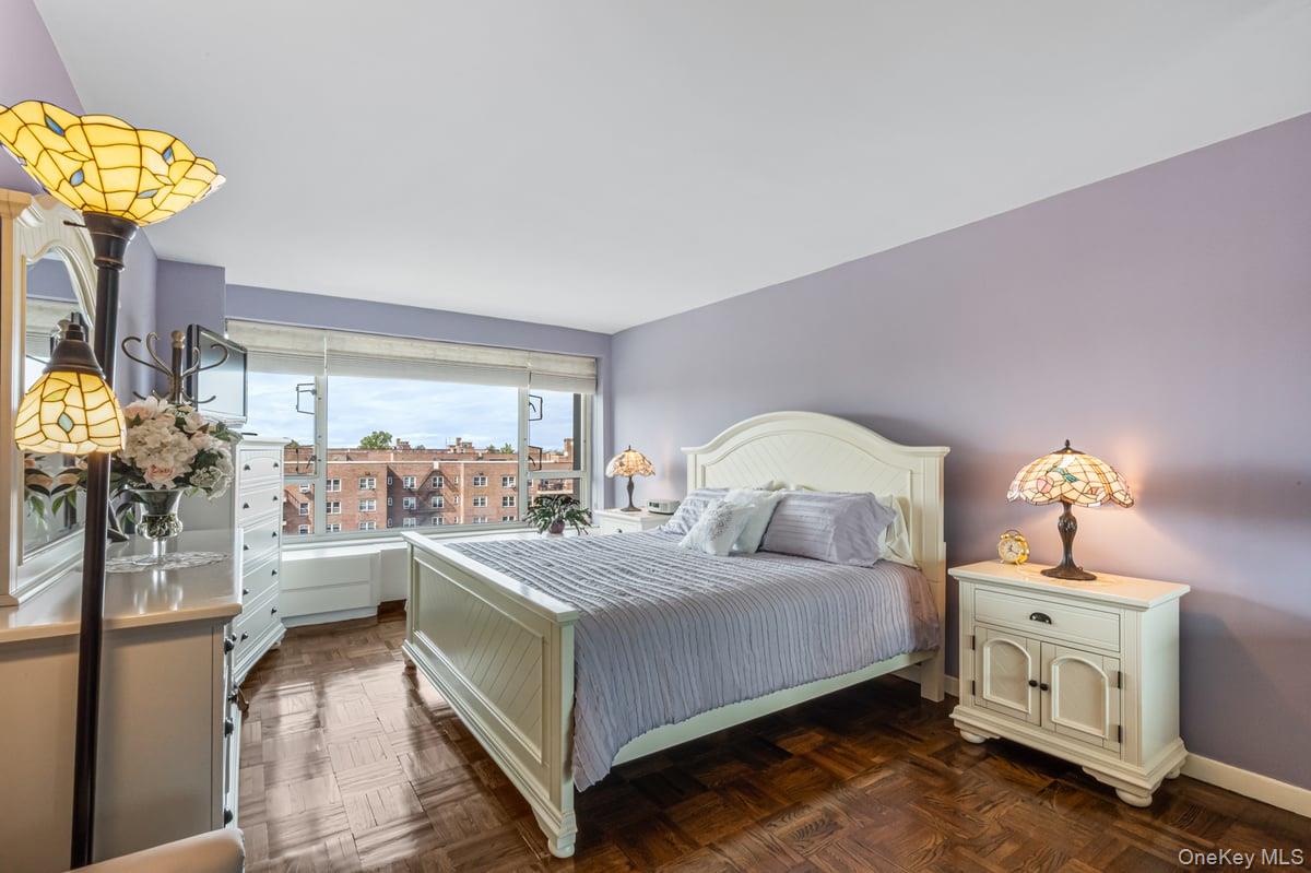 166-25 Powells Cove Boulevard 9e Property Photo 25