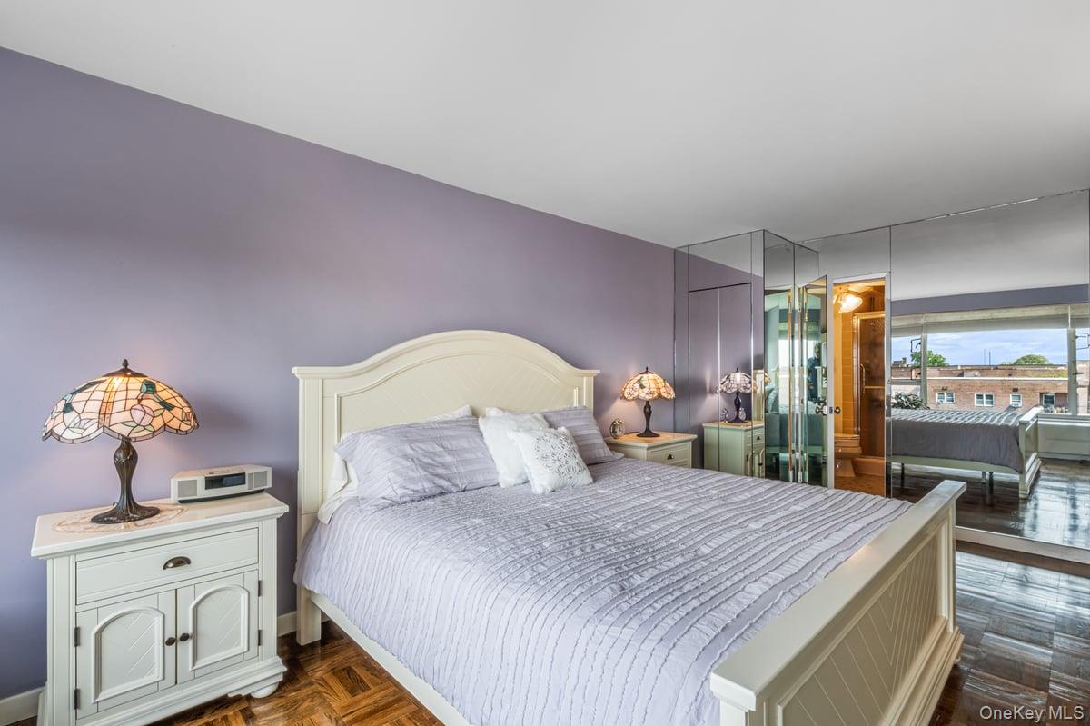 166-25 Powells Cove Boulevard 9e Property Photo 26
