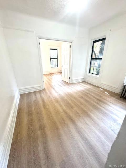 30 Macombs Place 24 Property Photo 3