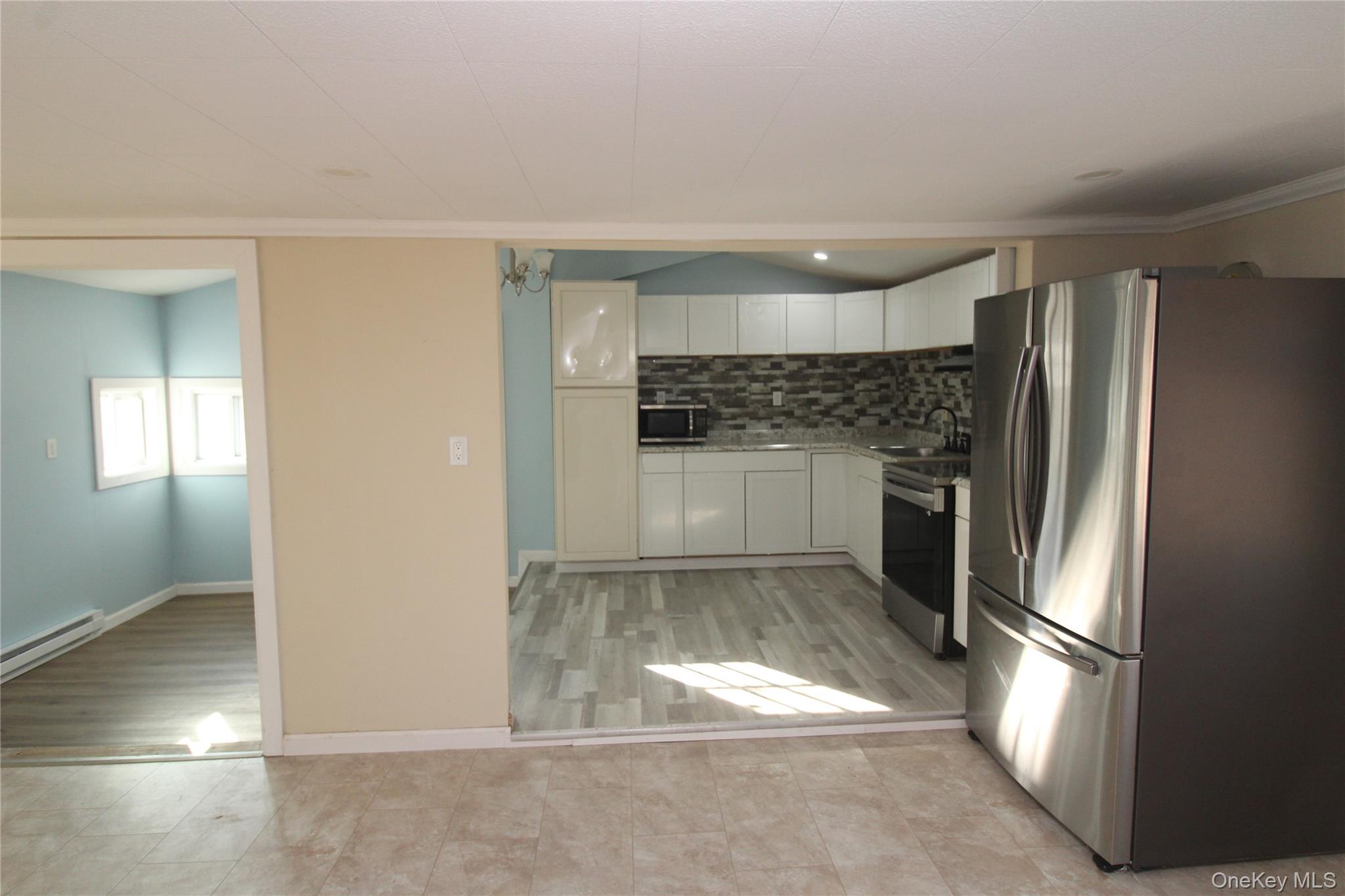 11 Terwilliger Lane Property Photo 4