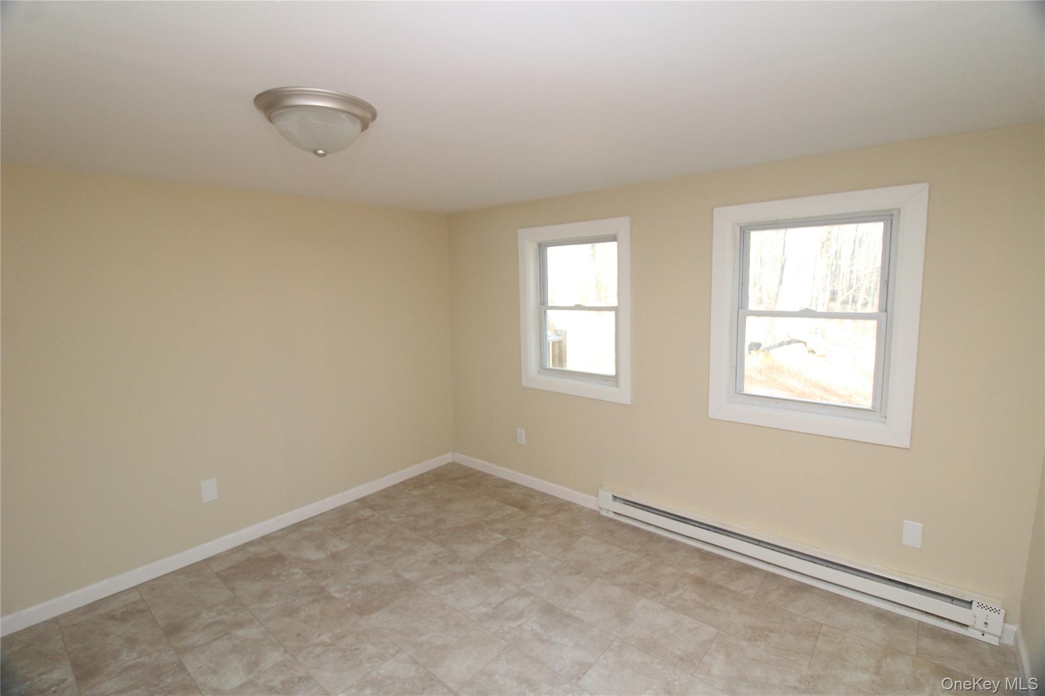 11 Terwilliger Lane Property Photo 7