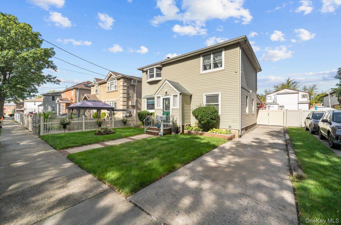 14224 250th Street Property Photo 2