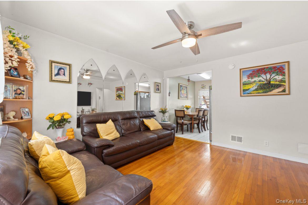 14224 250th Street Property Photo 11