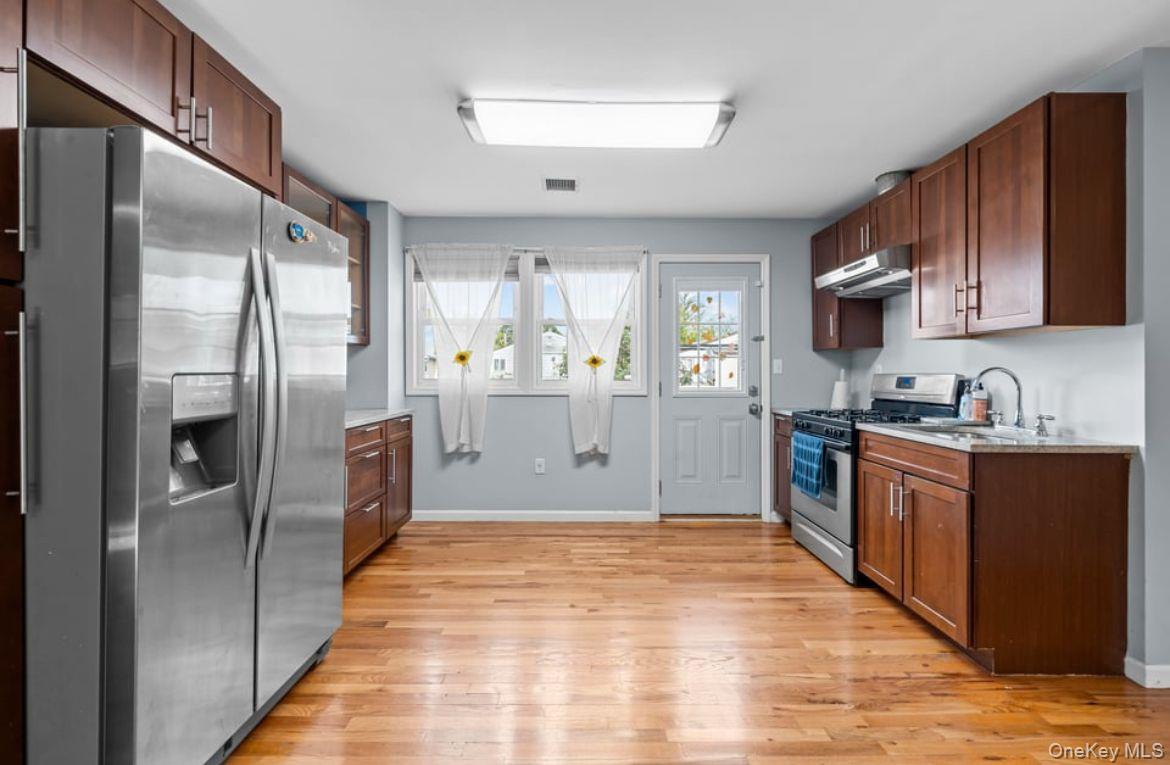 14224 250th Street Property Photo 15