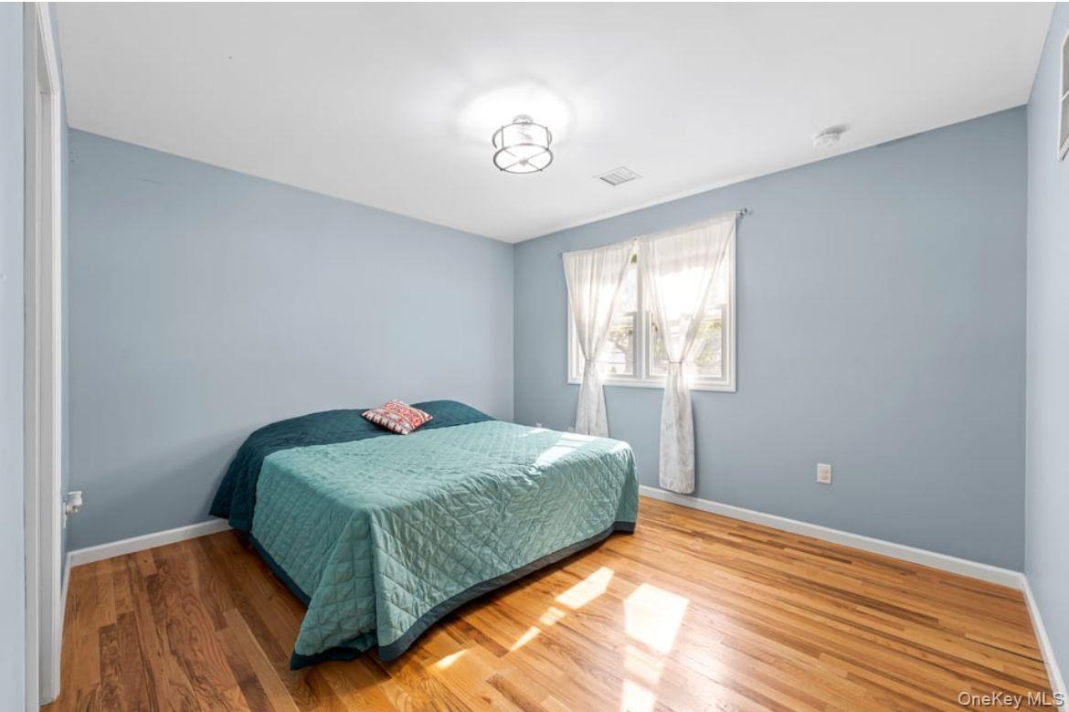 14224 250th Street Property Photo 20