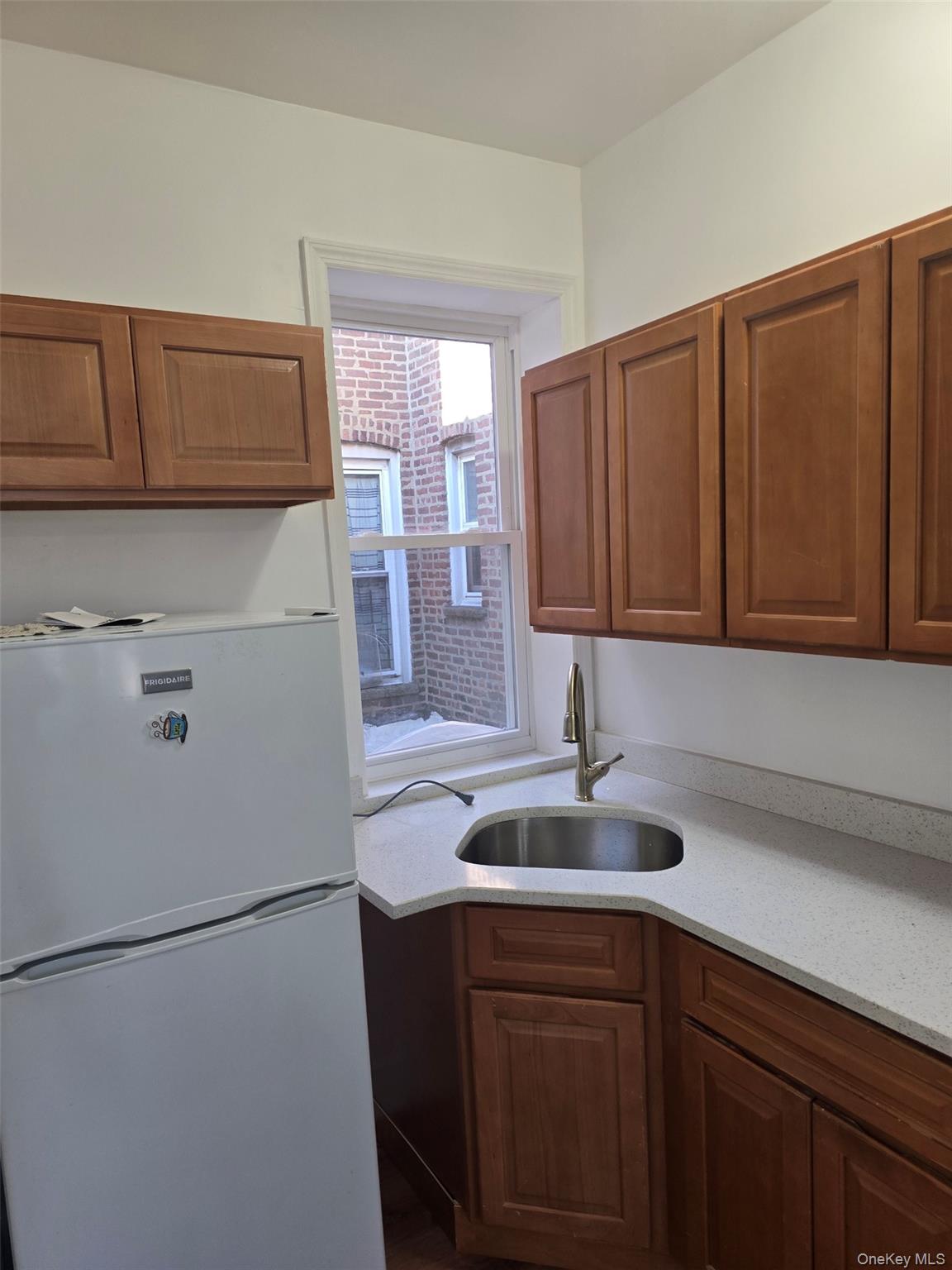 847 Utica Avenue Property Photo 5