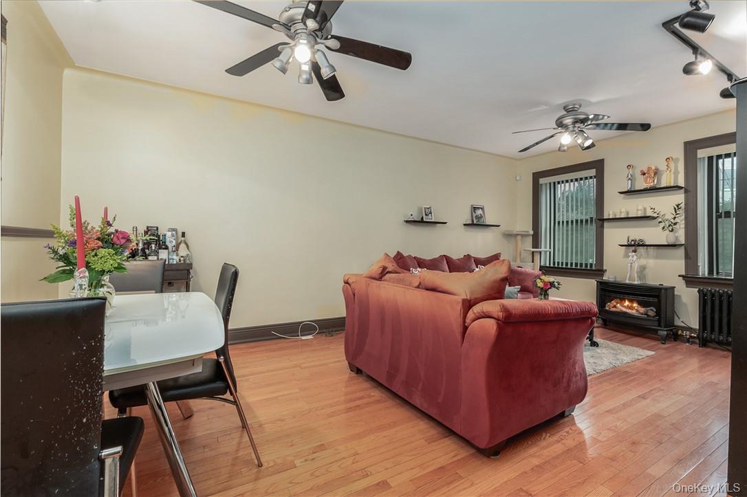 10 Nosband Avenue 1c Property Photo 11