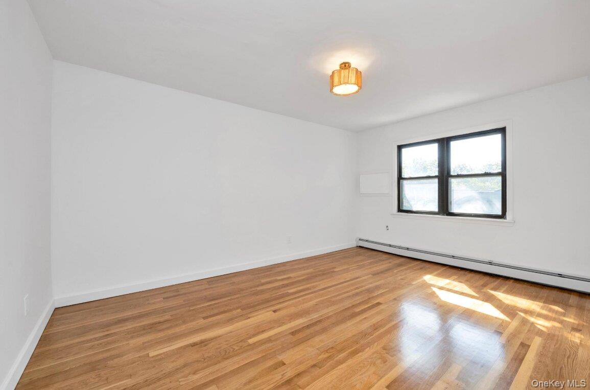 2445 Lurting Avenue Property Photo 18