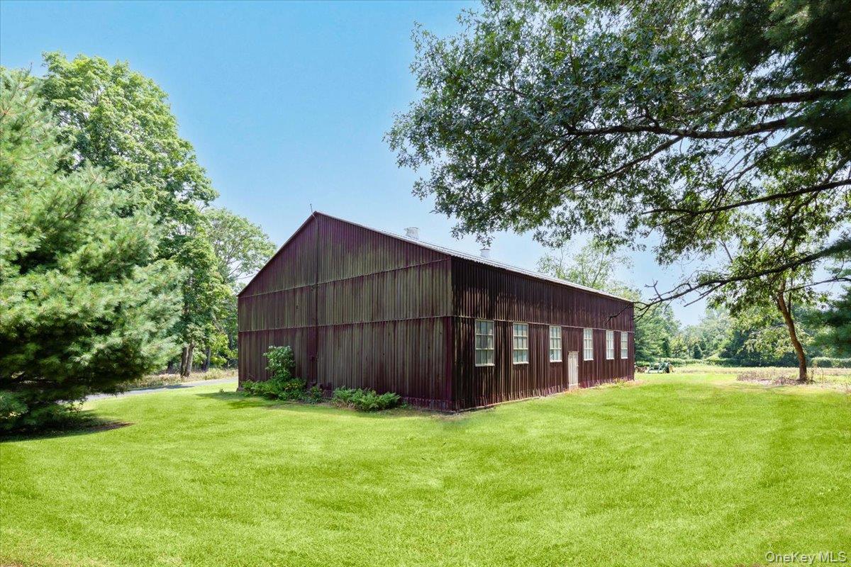 2525 Purchase Street Property Photo 49