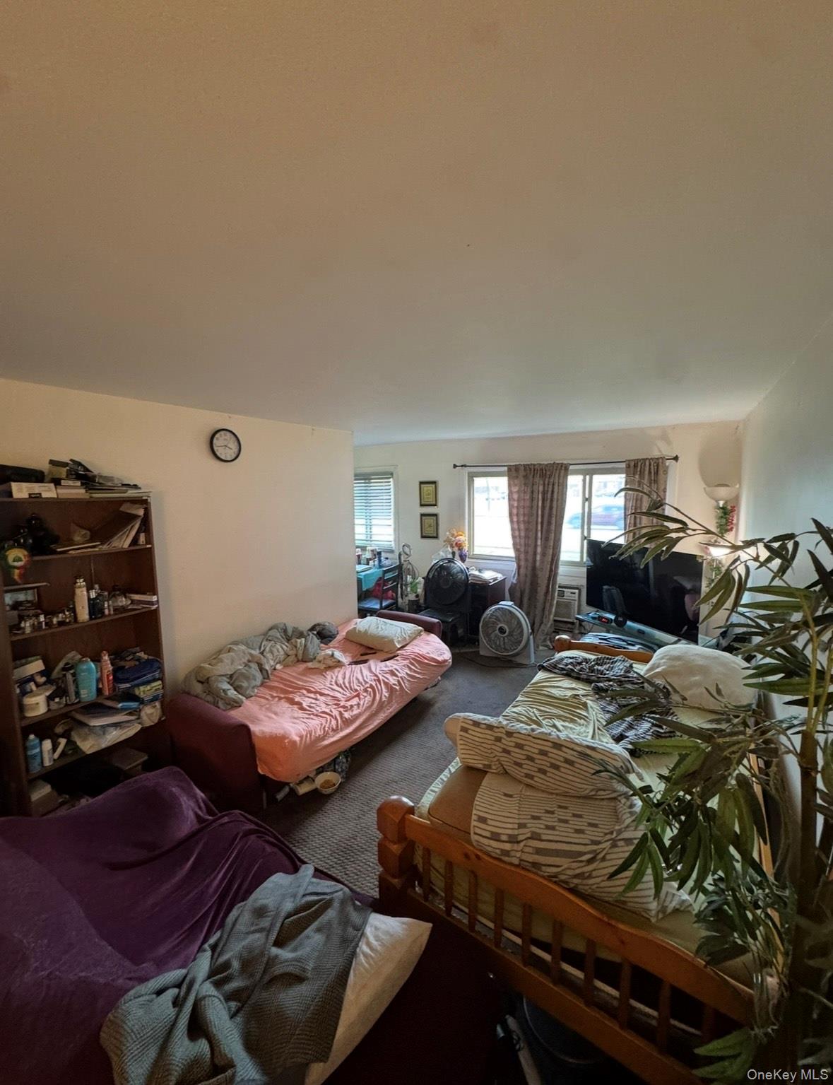 2453 B Union Boulevard 15A Property Photo 1