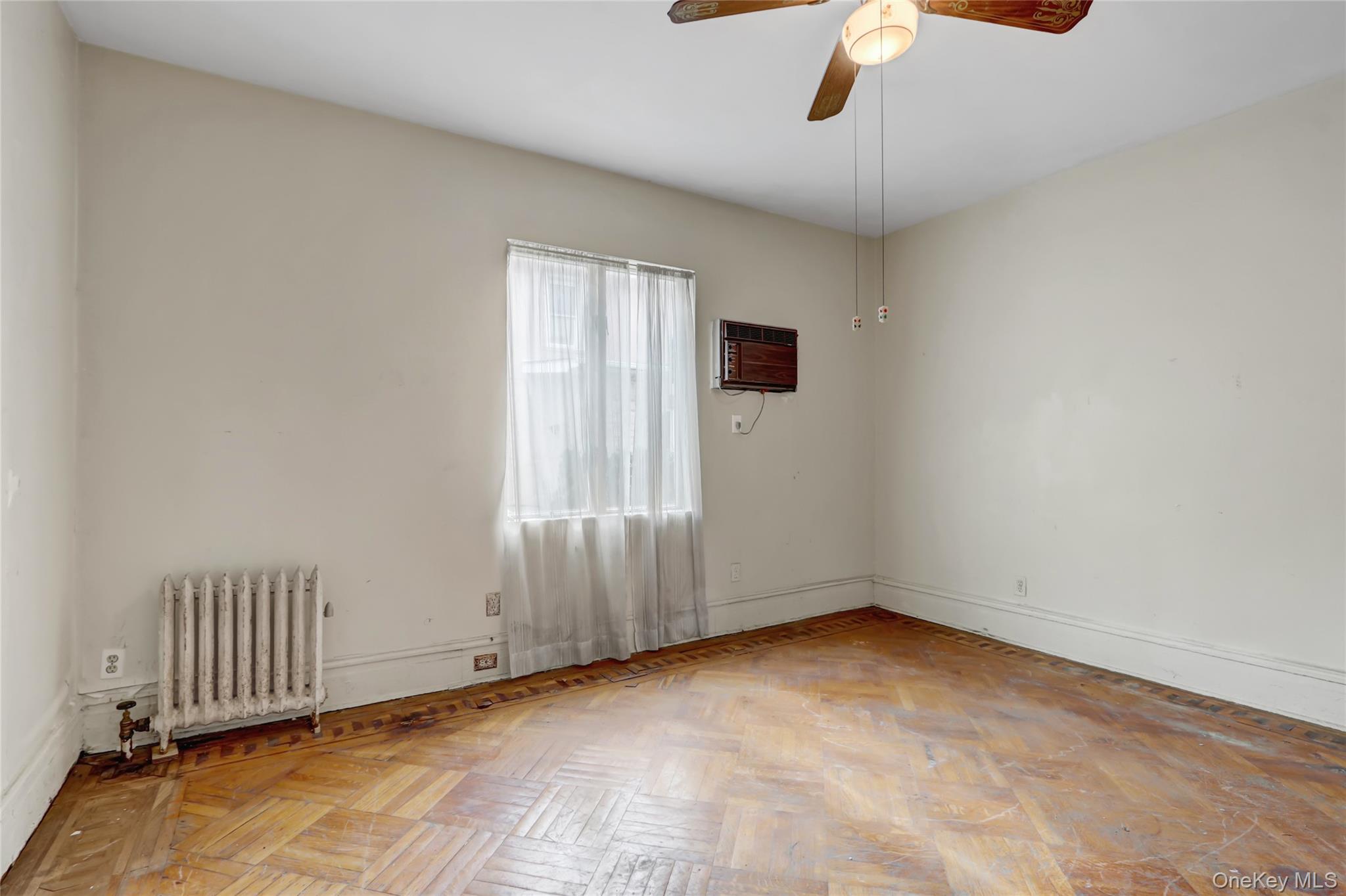 2106 82nd Street Property Photo 4
