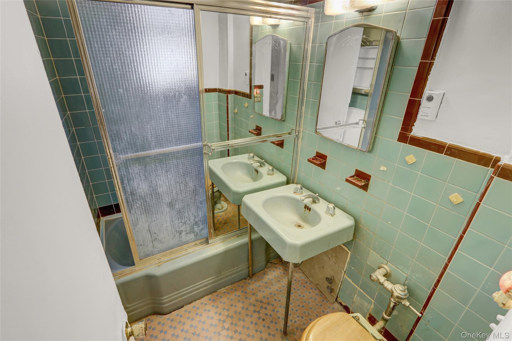 2106 82nd Street Property Photo 5