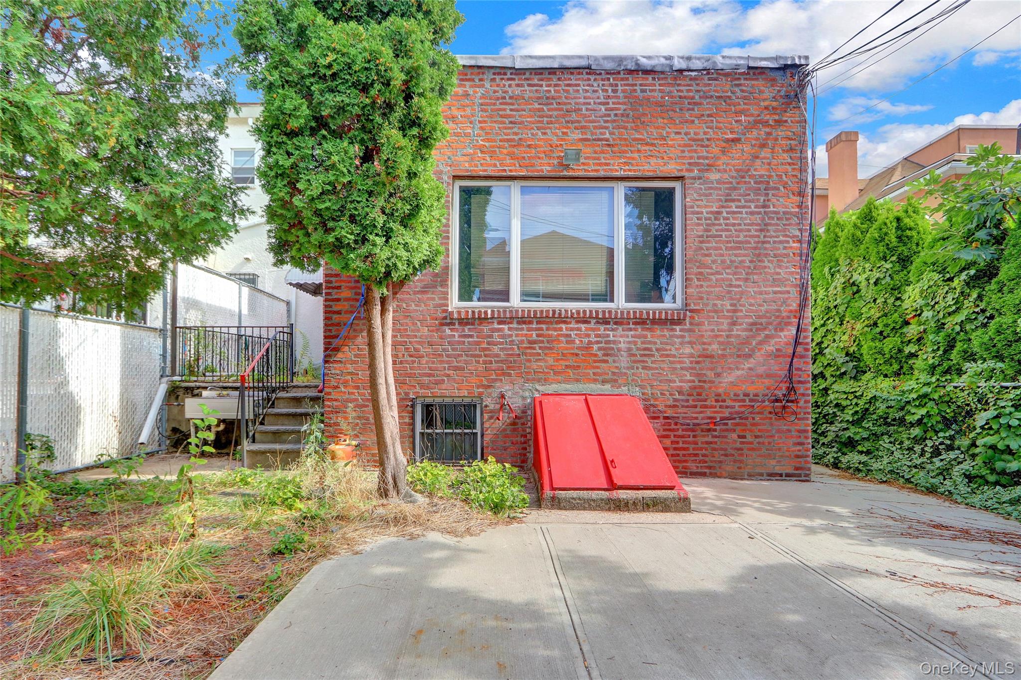 2106 82nd Street Property Photo 11