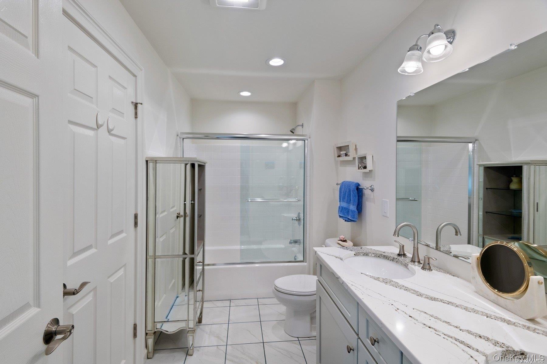 77 Library Avenue Property Photo 17