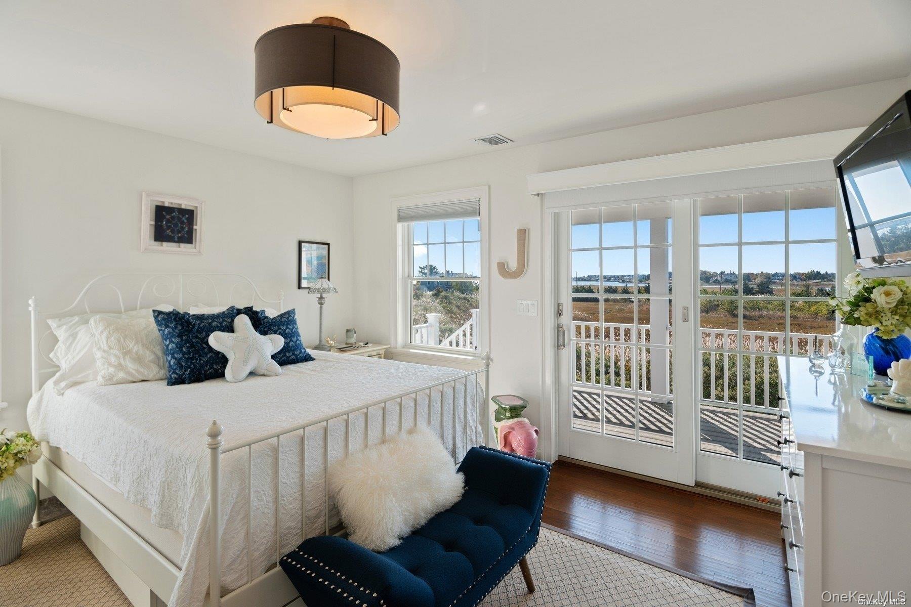 77 Library Avenue Property Photo 18