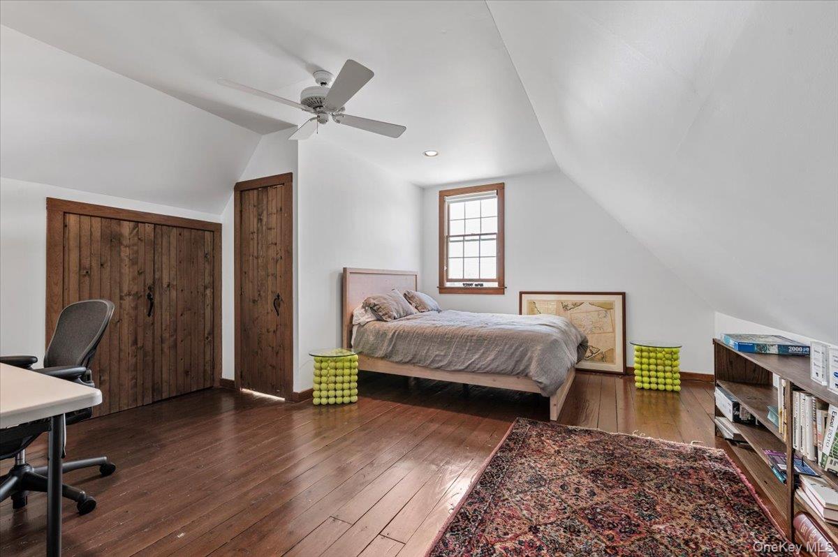 2 Strongs Lane Property Photo 44