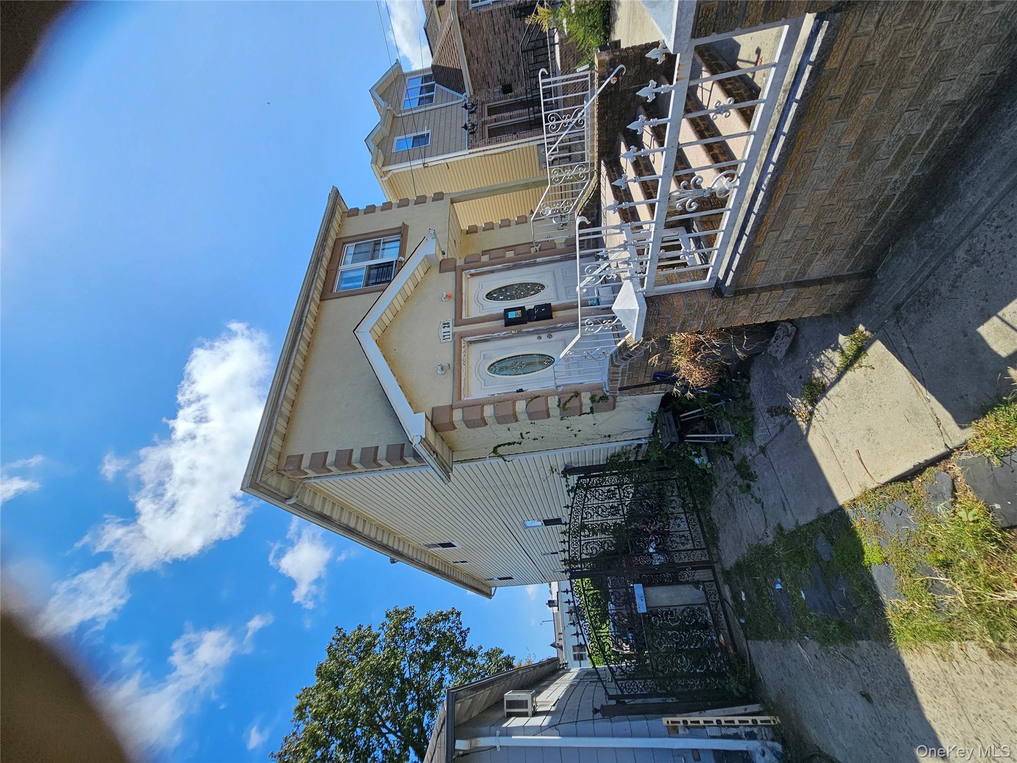 171 28 119 Avenue Property Photo 3
