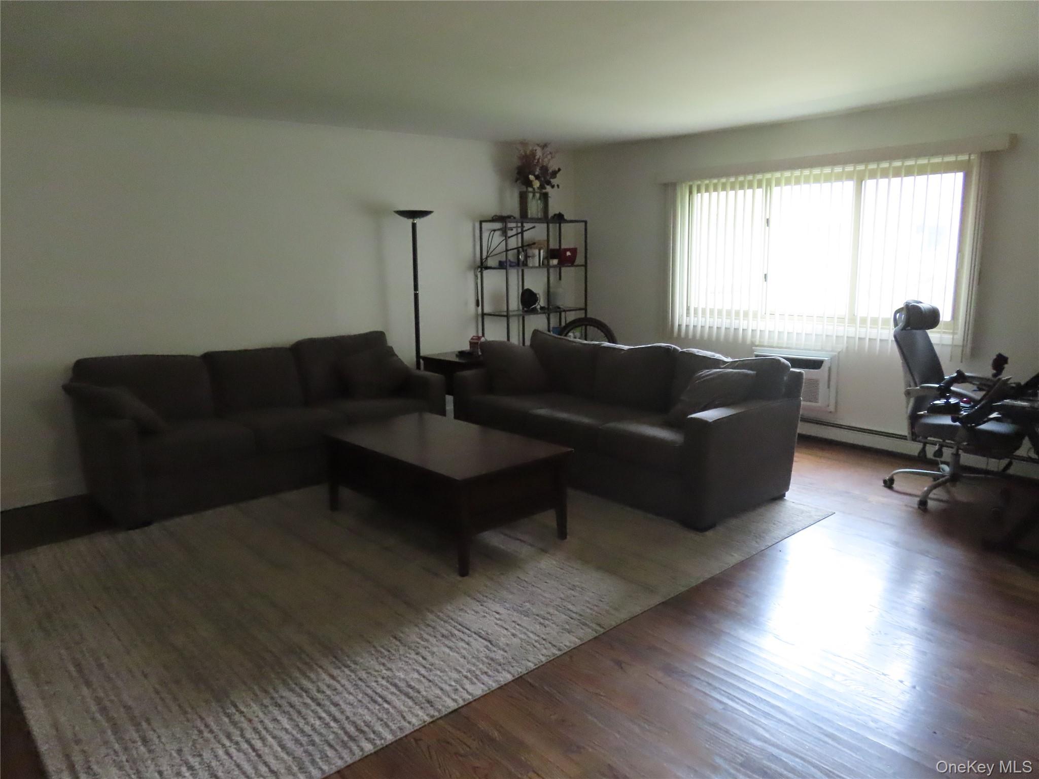 2449 (b) #16 A Union Boulevard 16a Property Photo 6