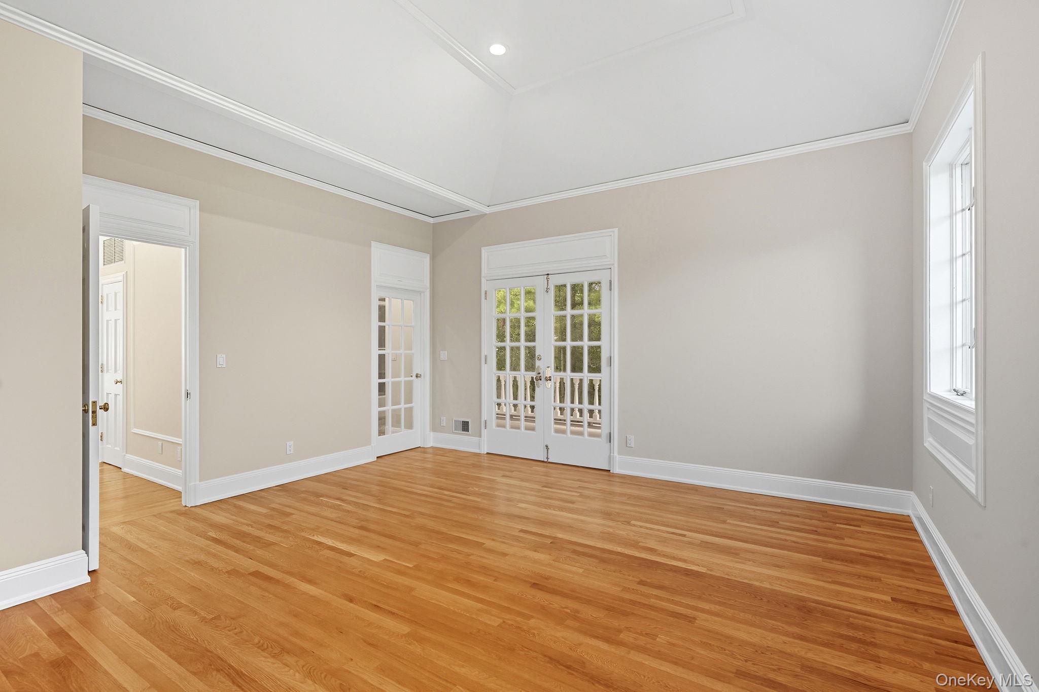 10 Cooper Road Property Photo 33