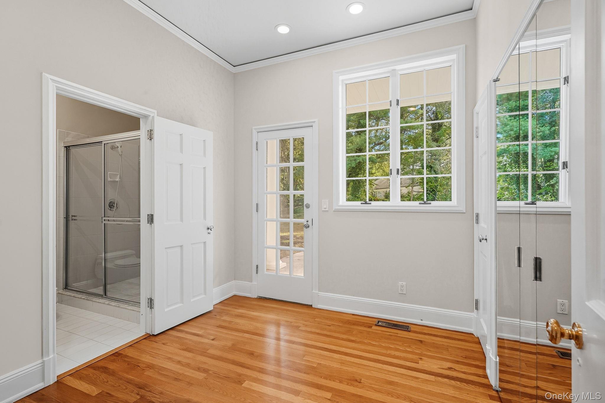 10 Cooper Road Property Photo 37