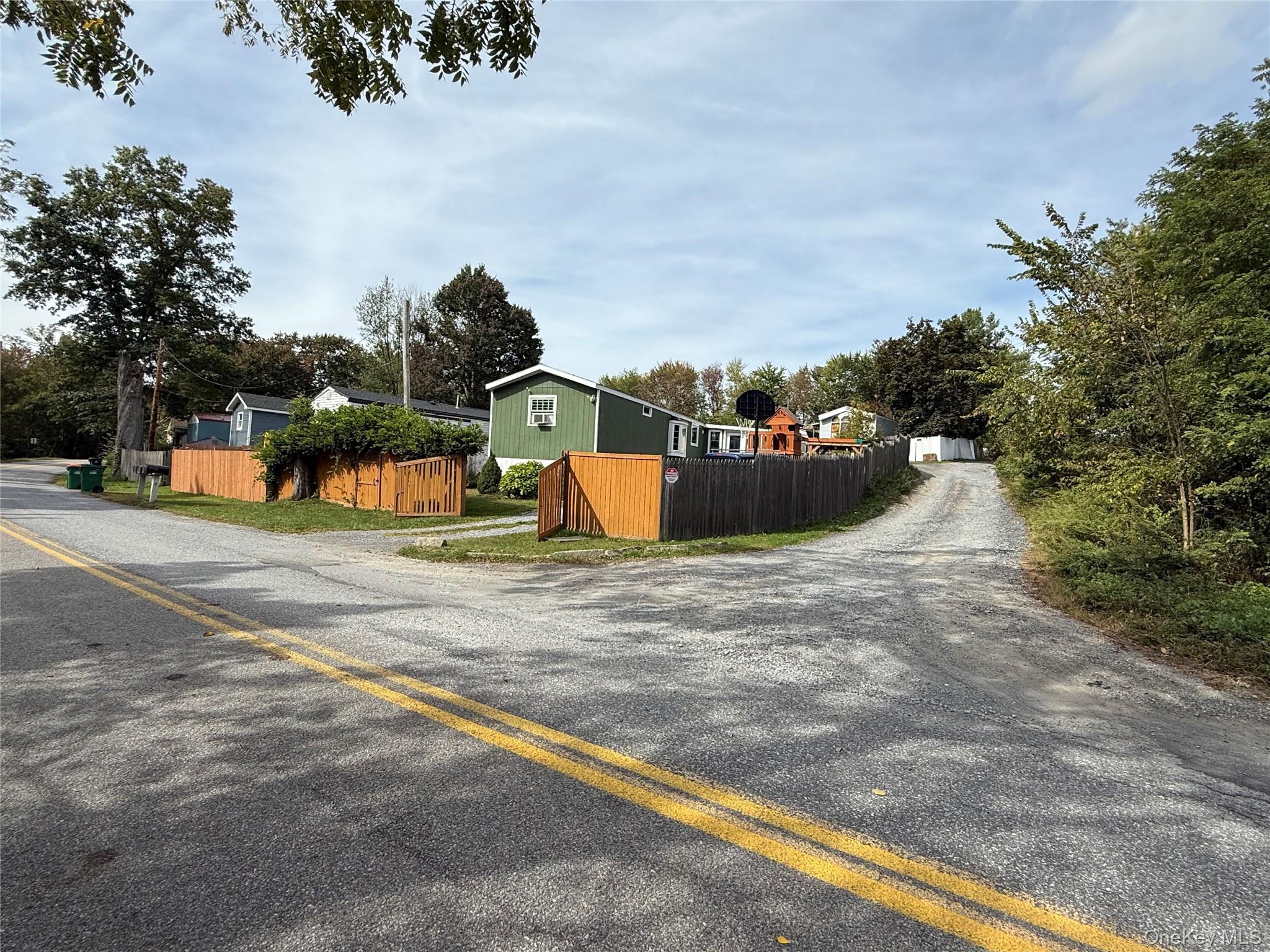 121 Cooper Road Property Photo 8