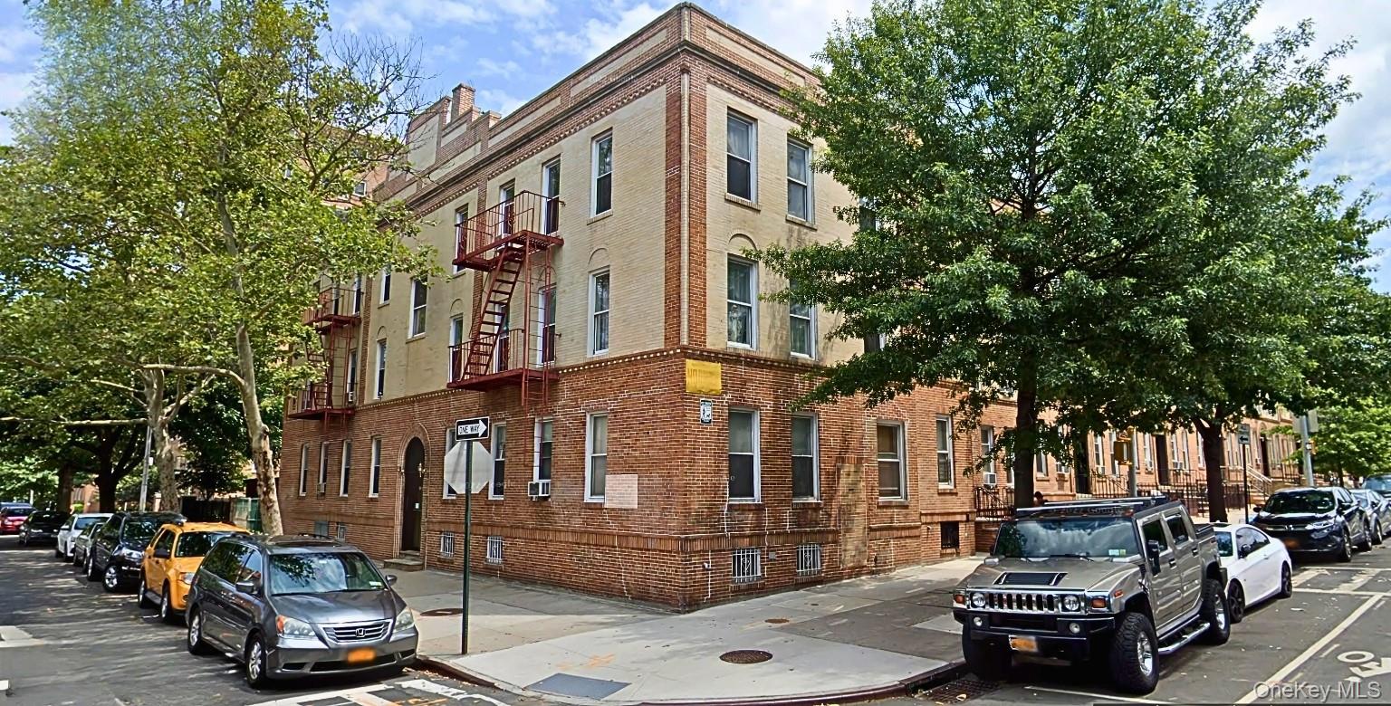 5201 Skillman Avenue Property Photo 1