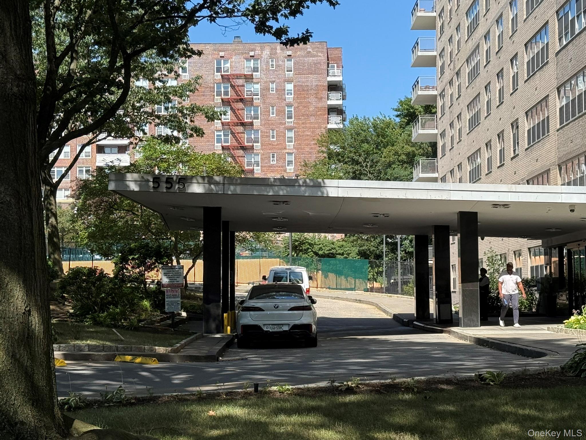 555 Kappock Street 11p Property Photo 22