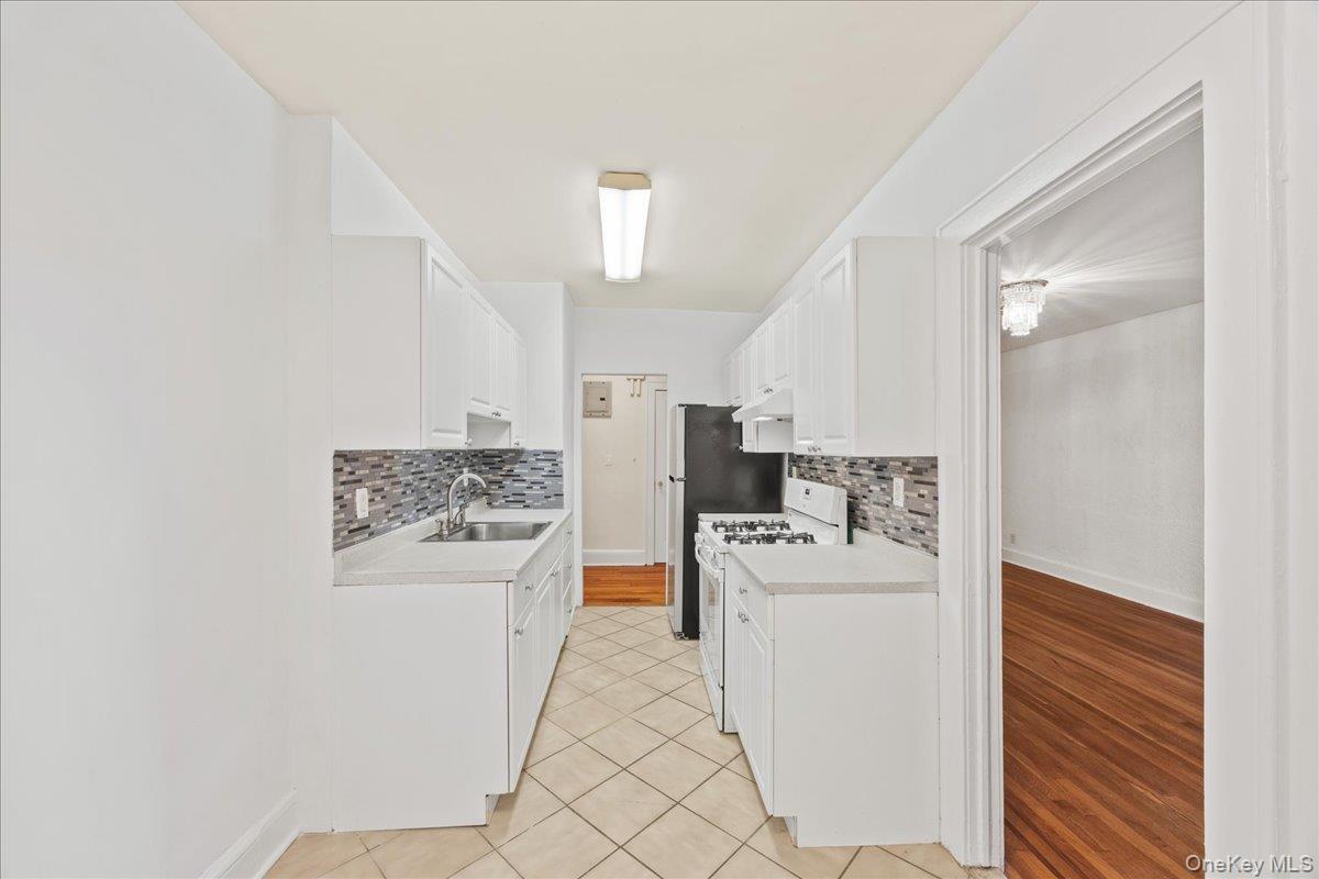 312 Main Street 3b Property Photo 9