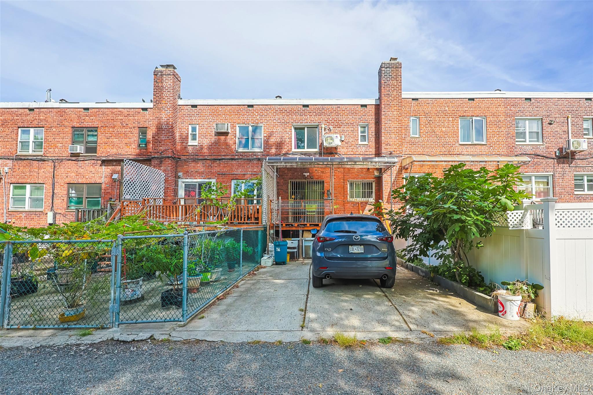 14456 Melbourne Avenue Property Photo 8