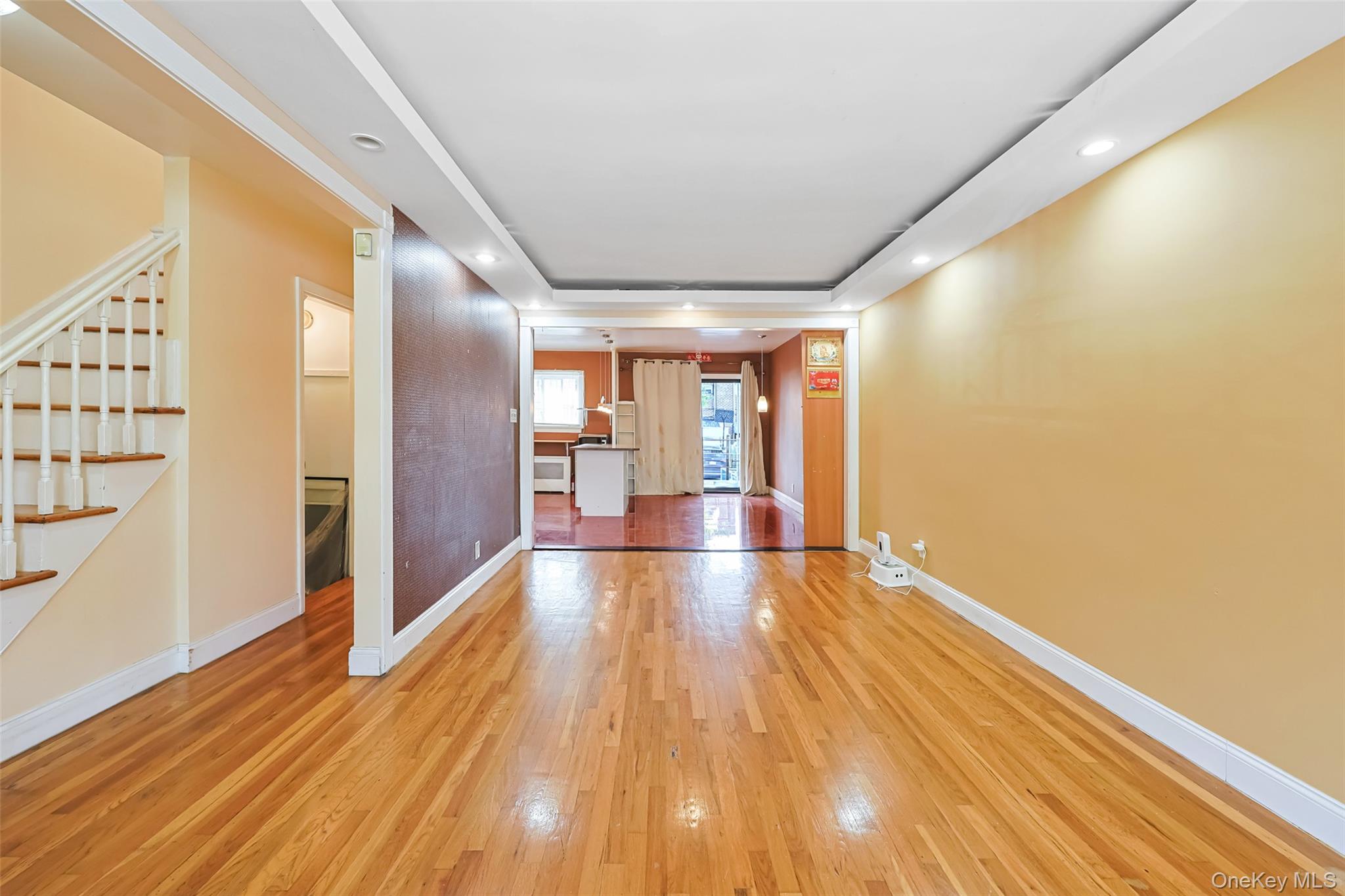 14456 Melbourne Avenue Property Photo 14