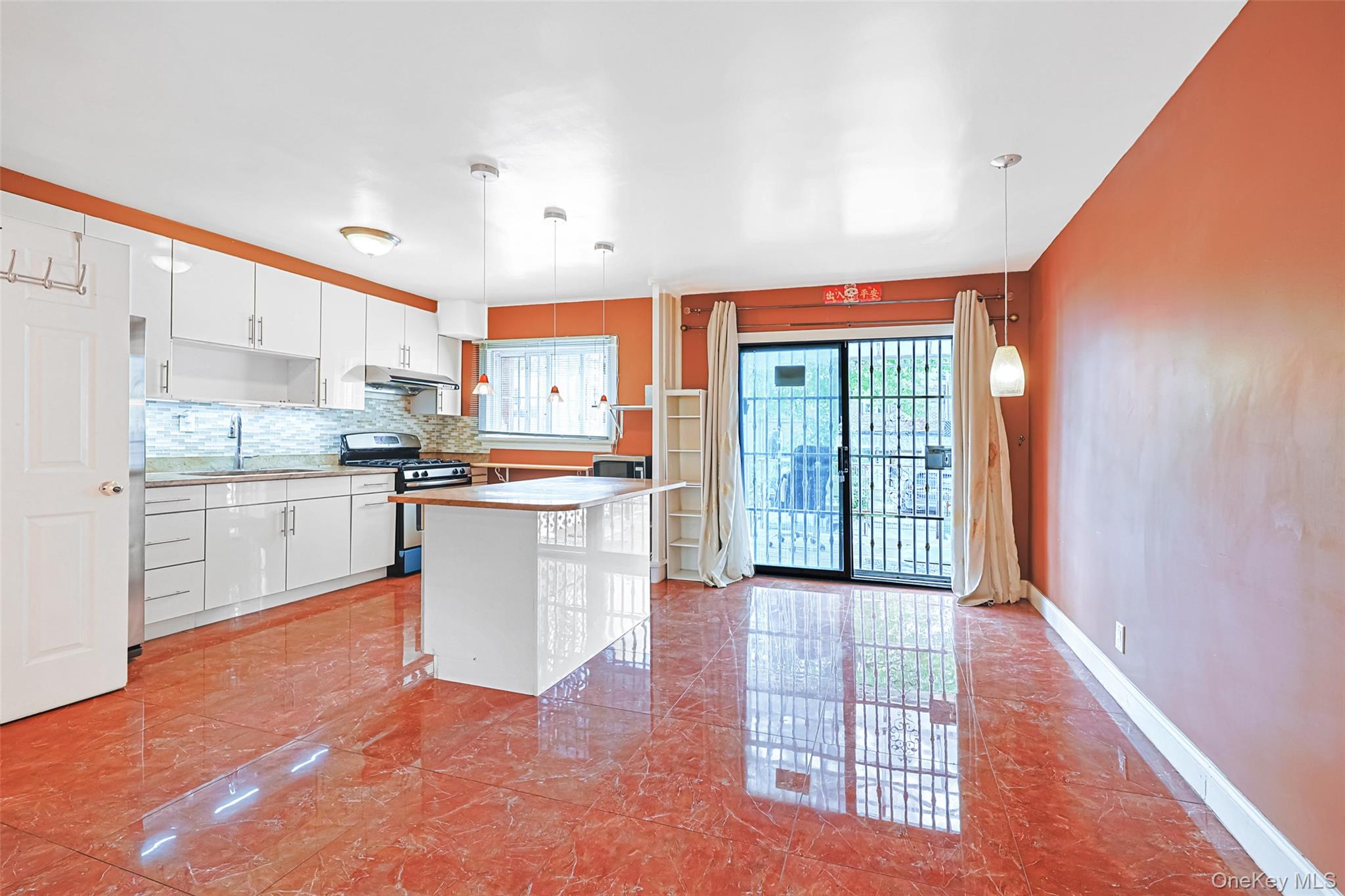 14456 Melbourne Avenue Property Photo 16