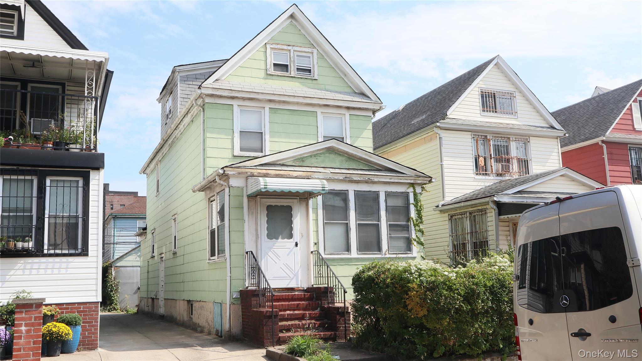 4249 78th Street Property Photo 1