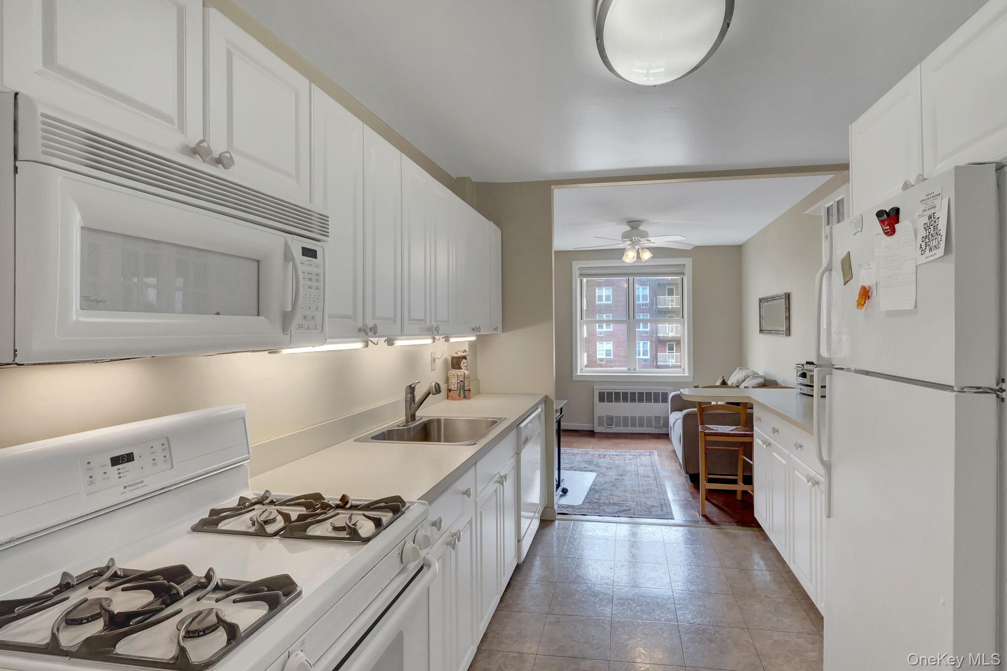 700 Shore Road 4k Property Photo 9