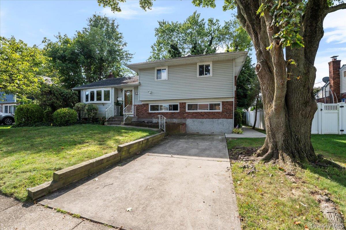 15 Alma Lane Property Photo 2