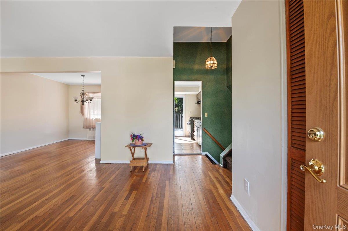 15 Alma Lane Property Photo 8