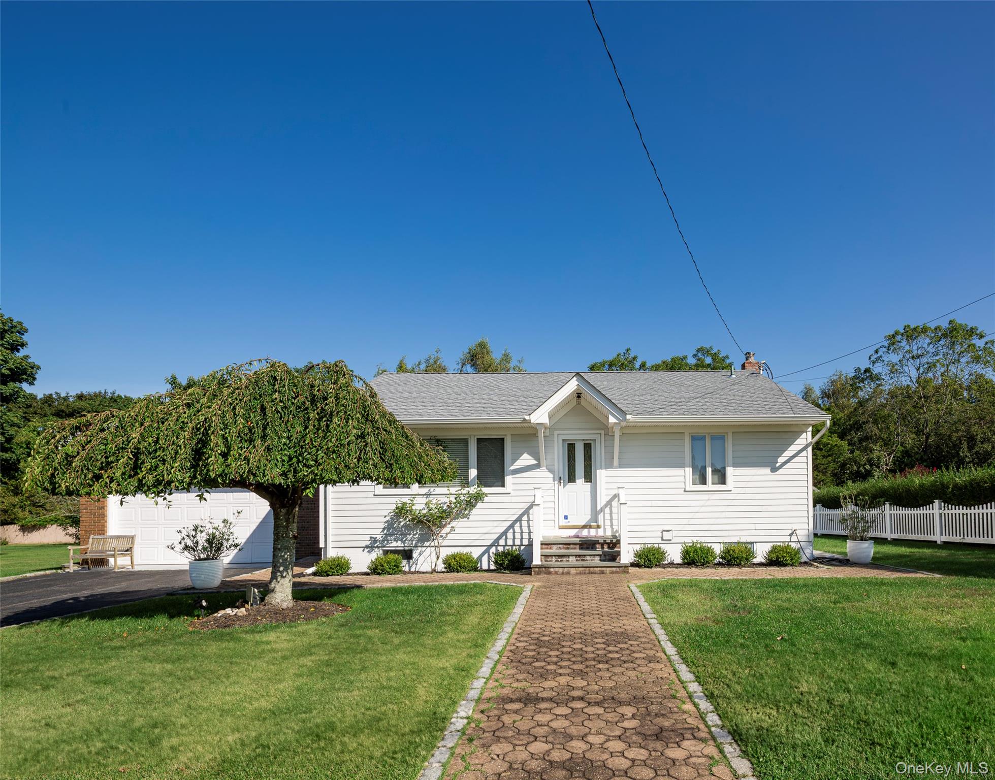 275 Maier Property Photo 1